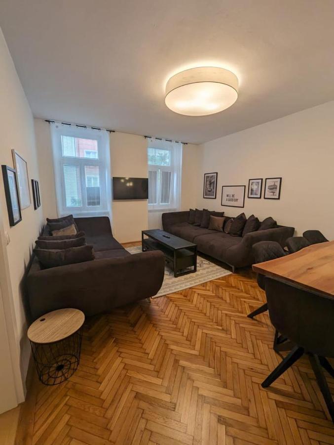 Big Cityapartment 19 Відень Екстер'єр фото